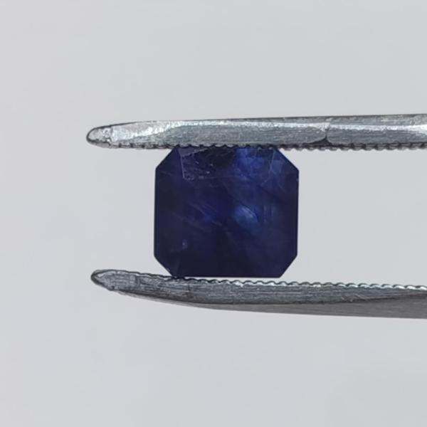 Blue Sapphire 3.59 Carat
