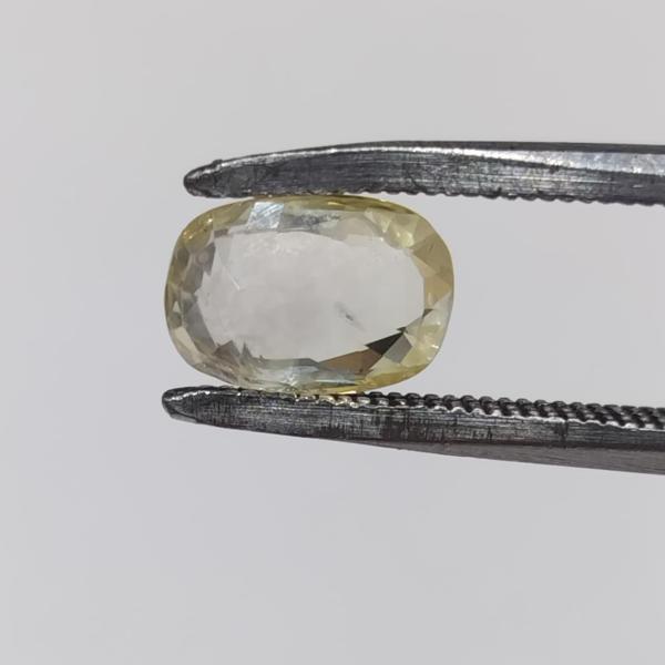 Yellow Sapphire 2.85 Carat