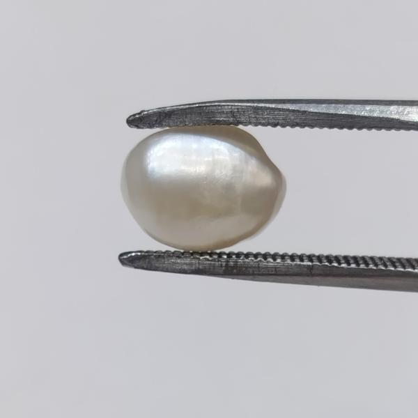 Pearl 5.80 Carat